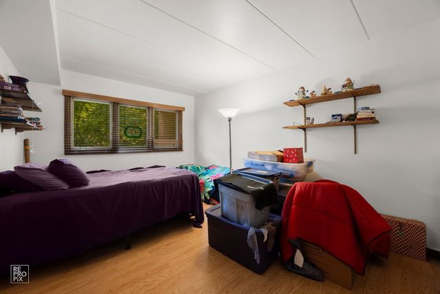 8604 W 95 Place 102, Hickory Hills, IL 60457