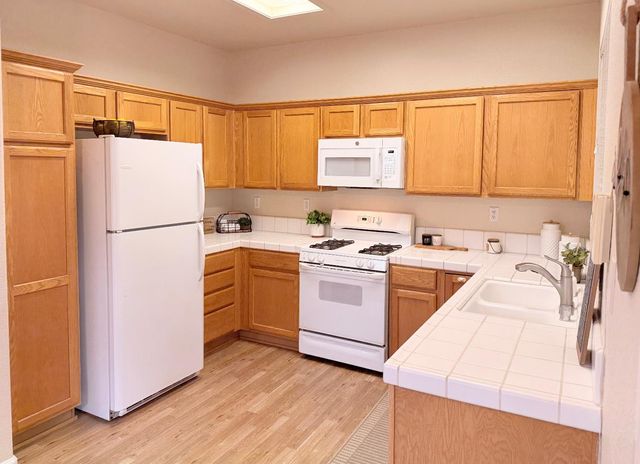 1006 Tioga Ct, Lincoln, CA 95648