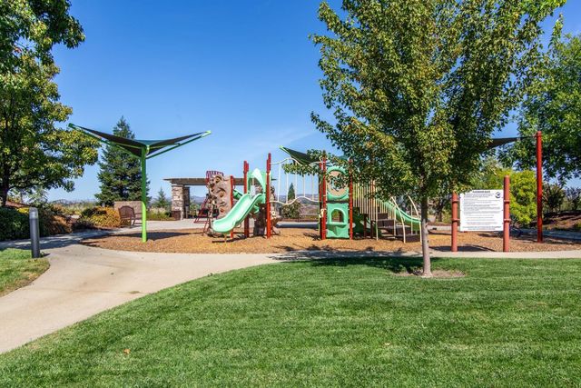 1006 Tioga Ct, Lincoln, CA 95648