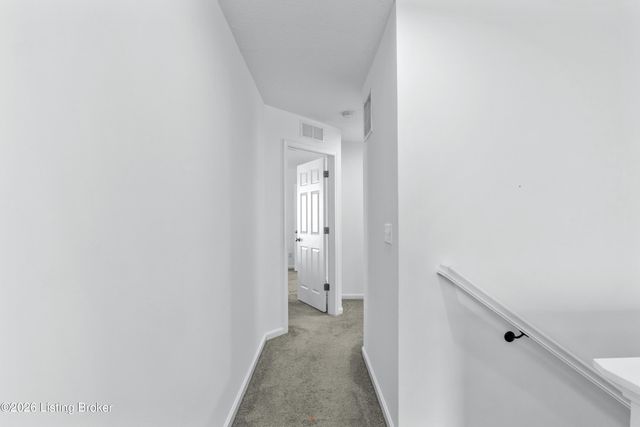 149 Mountain Stone Ct, Shepherdsville, KY 40165