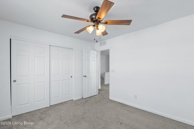 149 Mountain Stone Ct, Shepherdsville, KY 40165