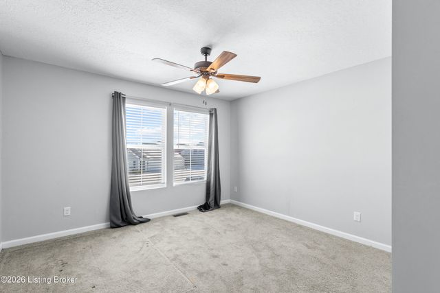 149 Mountain Stone Ct, Shepherdsville, KY 40165