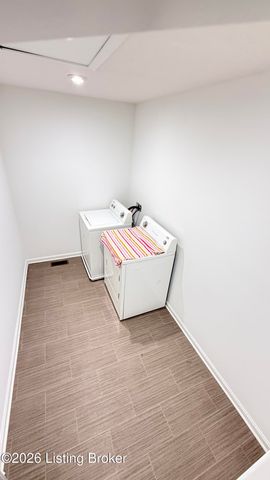 149 Mountain Stone Ct, Shepherdsville, KY 40165