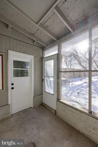 926 E MARKET ST, York, PA 17403