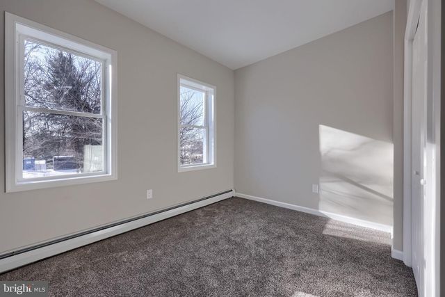 926 E MARKET ST, York, PA 17403