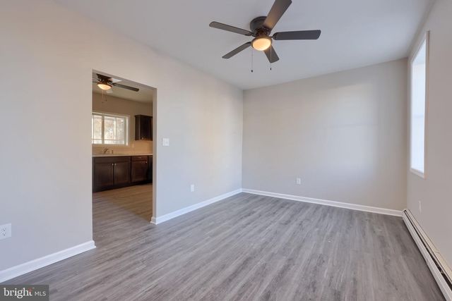 926 E MARKET ST, York, PA 17403