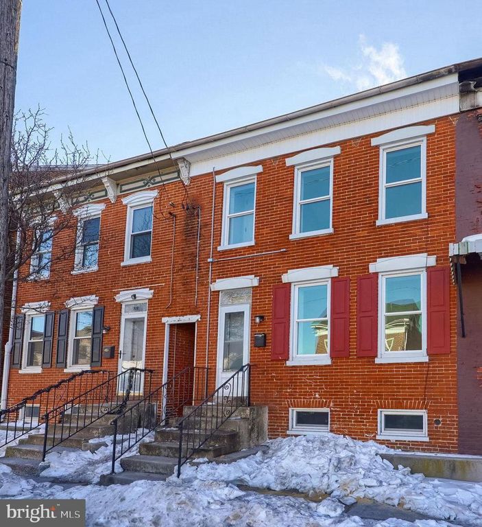 926 E MARKET ST, York, PA 17403