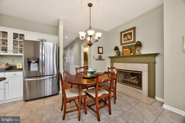 628 HUNTINGTON DR, Downingtown, PA 19335