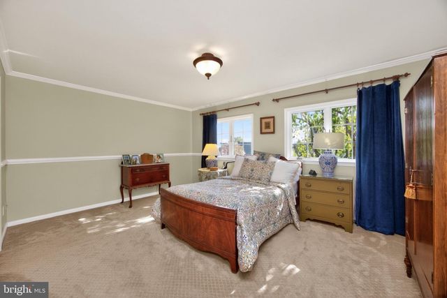 628 HUNTINGTON DR, Downingtown, PA 19335
