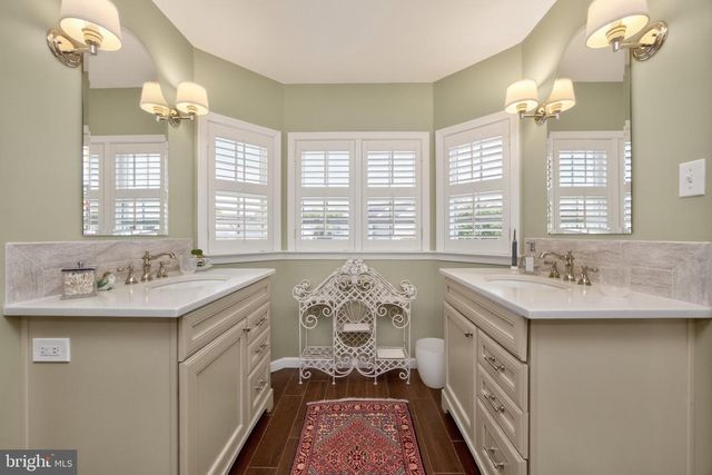 628 HUNTINGTON DR, Downingtown, PA 19335