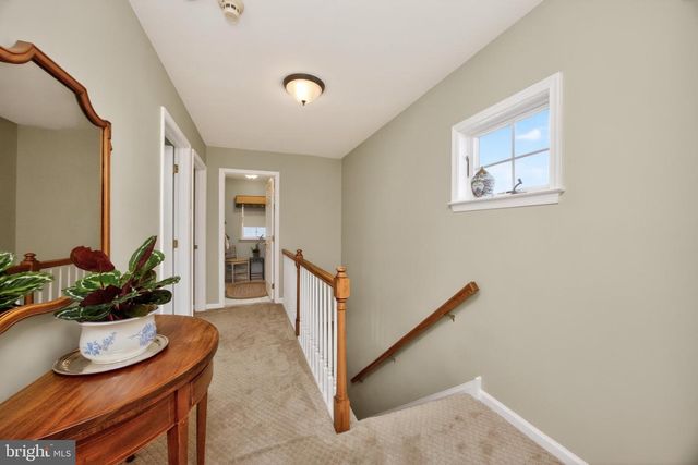 628 HUNTINGTON DR, Downingtown, PA 19335