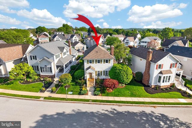 628 HUNTINGTON DR, Downingtown, PA 19335