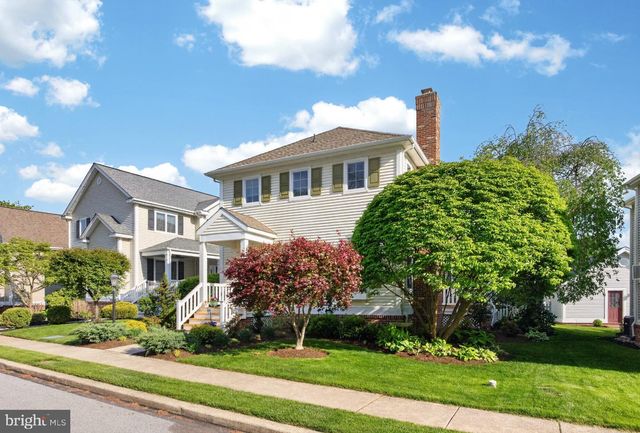628 HUNTINGTON DR, Downingtown, PA 19335