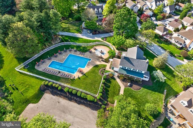 628 HUNTINGTON DR, Downingtown, PA 19335