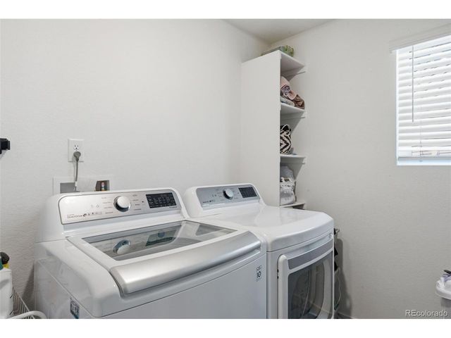 21845 E 44th Pl, Aurora, CO 80019