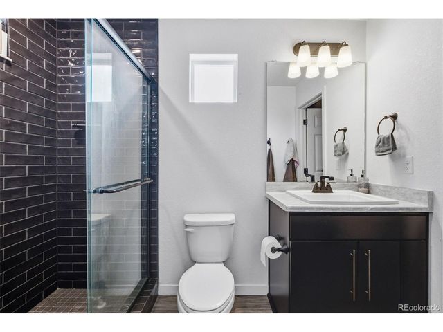 21845 E 44th Pl, Aurora, CO 80019
