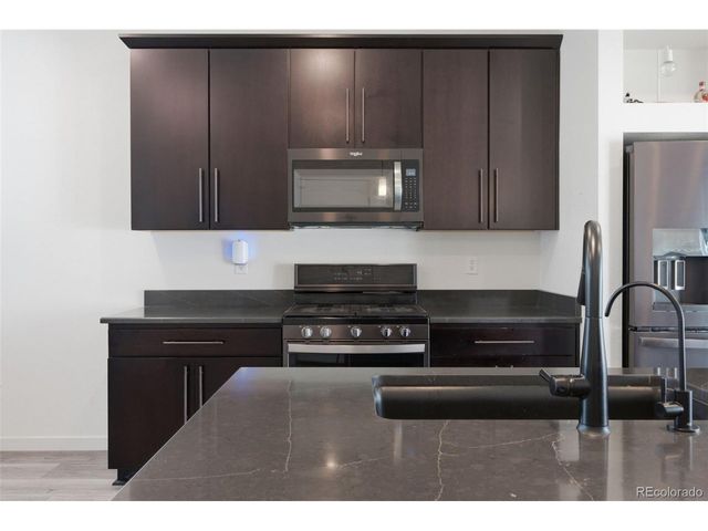 21845 E 44th Pl, Aurora, CO 80019