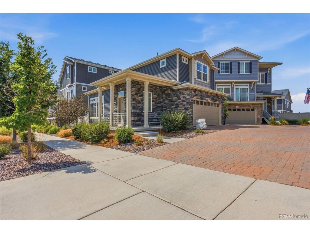 21845 E 44th Pl, Aurora, CO 80019
