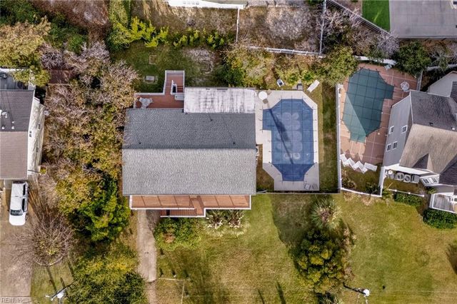 2244 Sandpiper RD, Virginia Beach, VA 23456