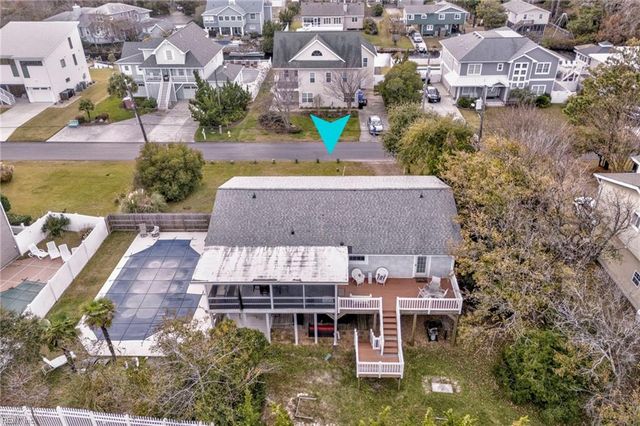 2244 Sandpiper RD, Virginia Beach, VA 23456