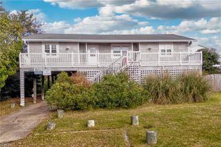 2244 Sandpiper RD, Virginia Beach, VA 23456