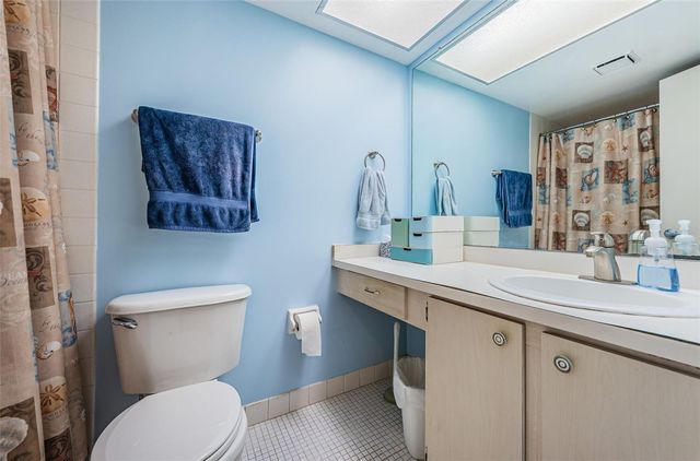 4915 BAY STREET NE 126, St Petersburg, FL 33703