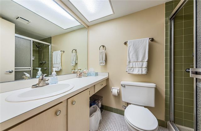 4915 BAY STREET NE 126, St Petersburg, FL 33703