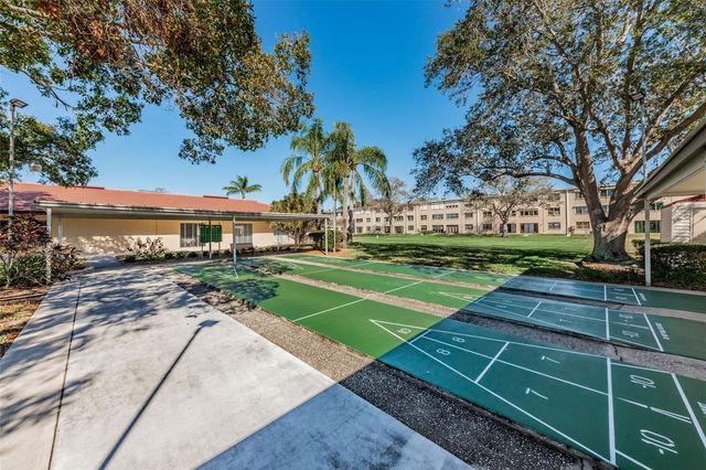4915 BAY STREET NE 126, St Petersburg, FL 33703