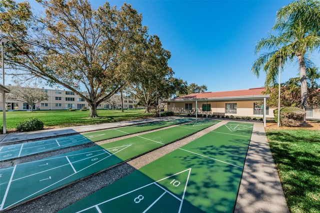 4915 BAY STREET NE 126, St Petersburg, FL 33703