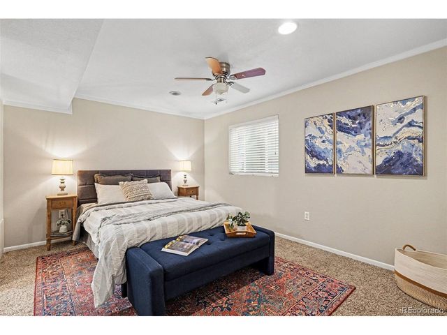 2200 S Eldridge Ct, Lakewood, CO 80228