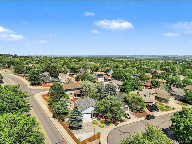 2200 S Eldridge Ct, Lakewood, CO 80228