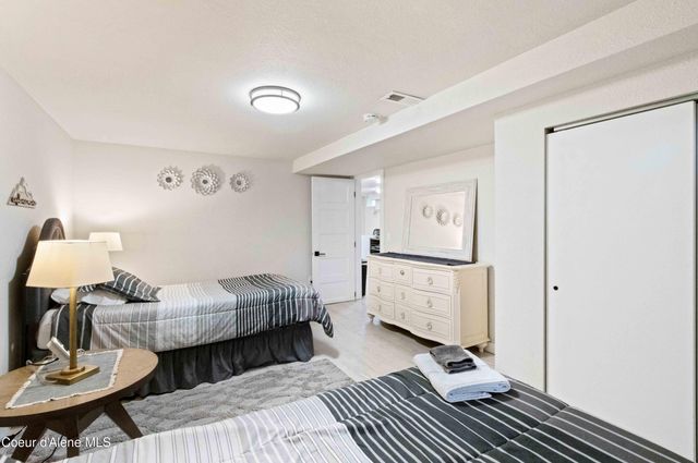 1004 N 7th ST, Coeur D'alene, ID 83814