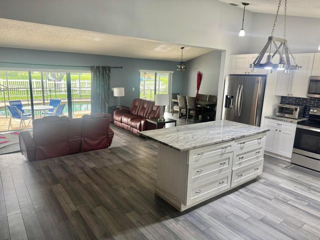 5749 ADAIR Way, Lake Worth, FL 33467