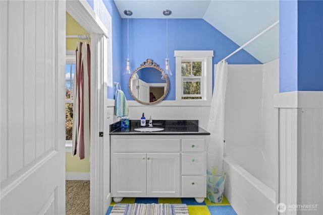 886 Port Susan Terrace Road, Camano Island, WA 98282