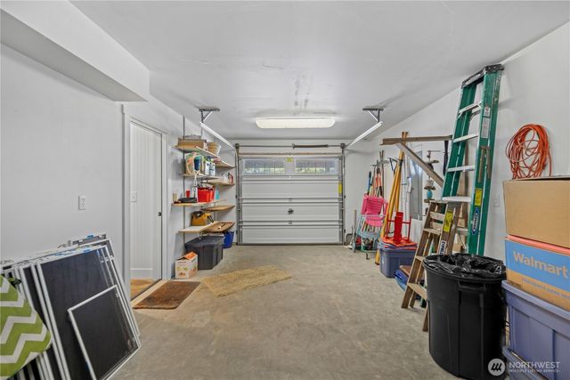 886 Port Susan Terrace Road, Camano Island, WA 98282