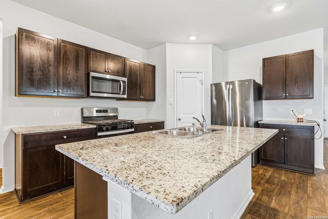 10512 Gala Blvd, San Antonio, TX 78252
