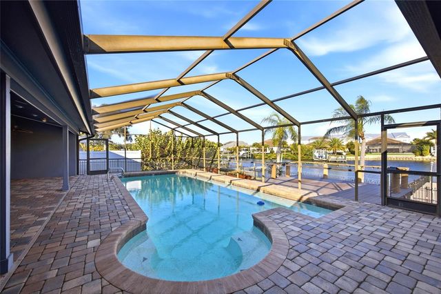 4157 SALTWATER BOULEVARD, Tampa, FL 33615