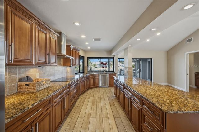 4157 SALTWATER BOULEVARD, Tampa, FL 33615