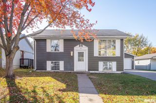 412 W 29TH Avenue, Milan, IL 61264