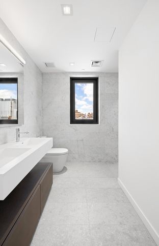 75 1ST Avenue PHB, New York City, NY 10003