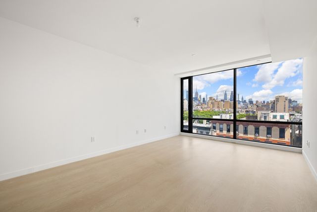 75 1ST Avenue PHB, New York City, NY 10003