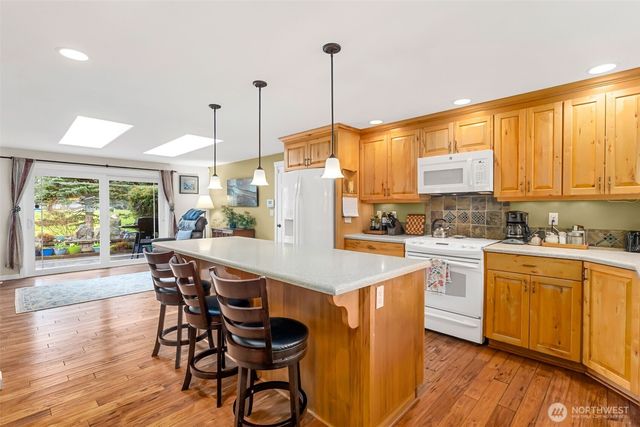 6109 Armour Street SE, Olympia, WA 98513