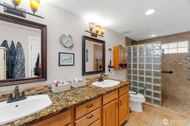 6109 Armour Street SE, Olympia, WA 98513