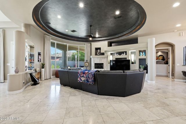 821 W ENFIELD Way, Chandler, AZ 85286