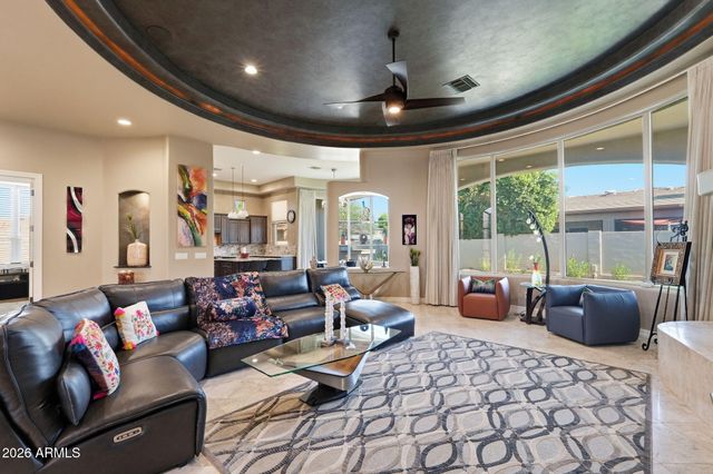 821 W ENFIELD Way, Chandler, AZ 85286