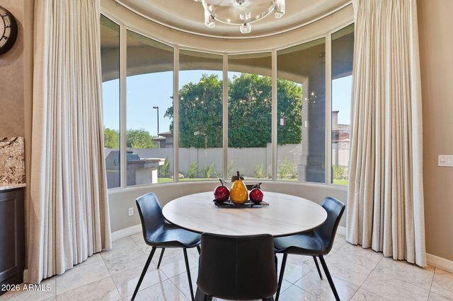 821 W ENFIELD Way, Chandler, AZ 85286