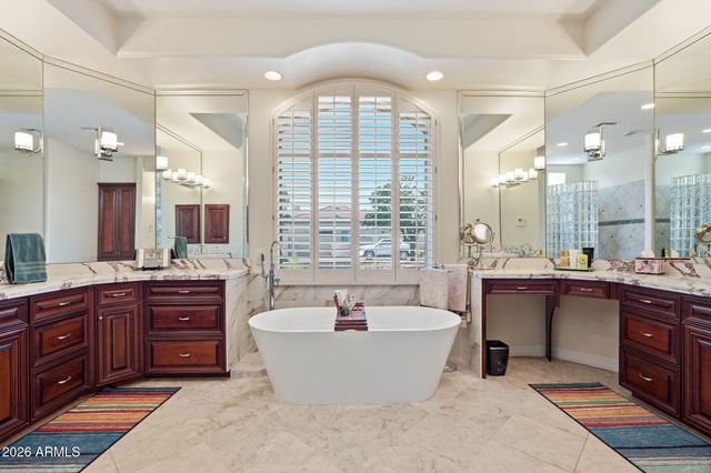 821 W ENFIELD Way, Chandler, AZ 85286