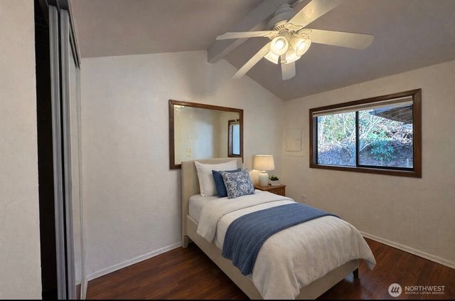 18411 12th Avenue NE, Shoreline, WA 98155