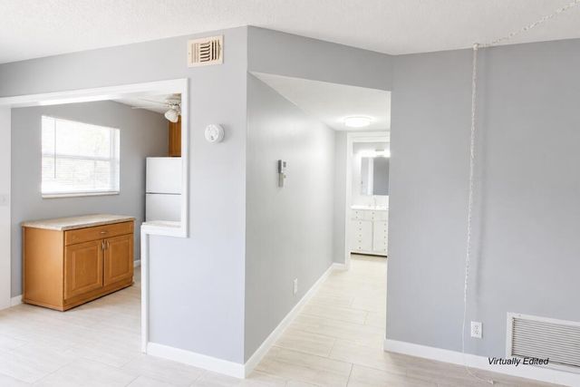 2192 NE 1ST Way 103, Boynton Beach, FL 33435