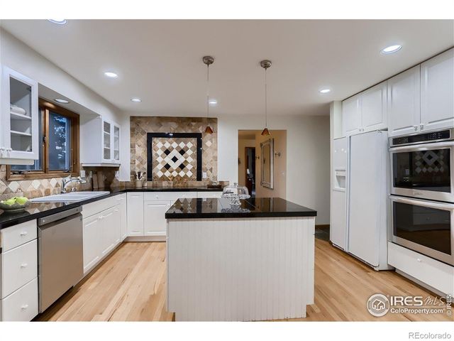 124 Deer Trail Circle, Boulder, CO 80302